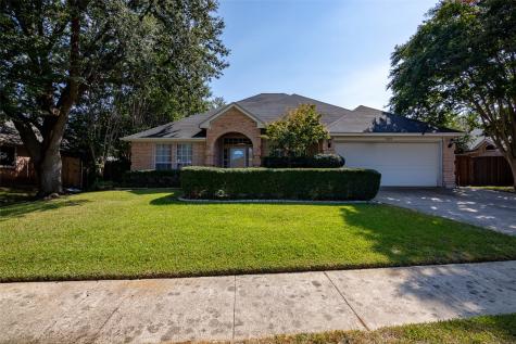 7824 Old Hickory Drive North Richland Hills TX 76182