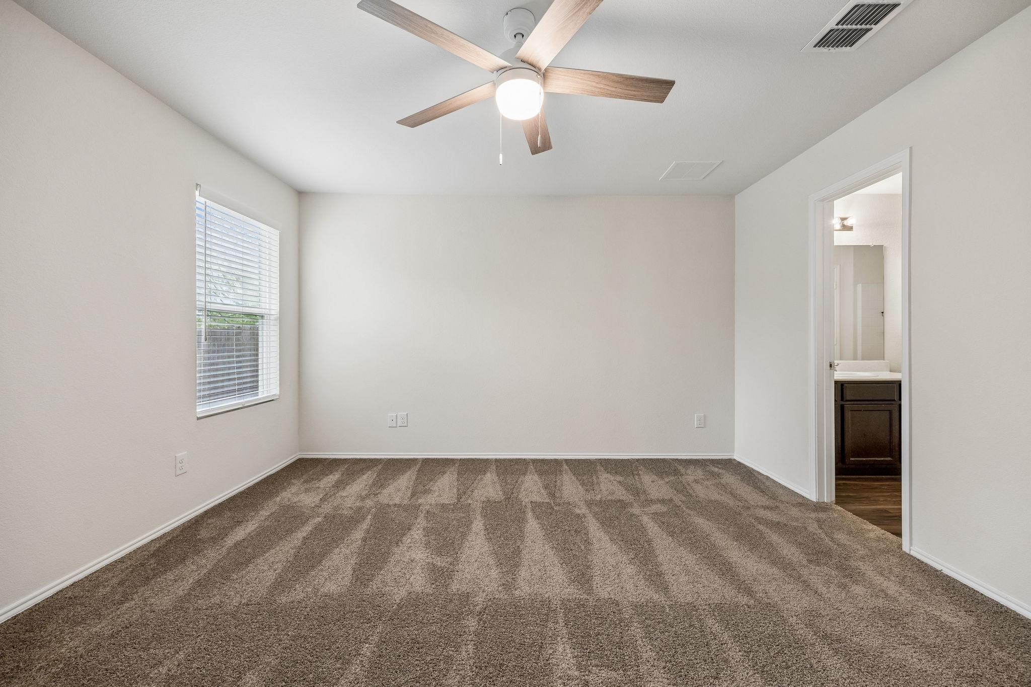 5653 Mcclelland Street Forney TX 75126