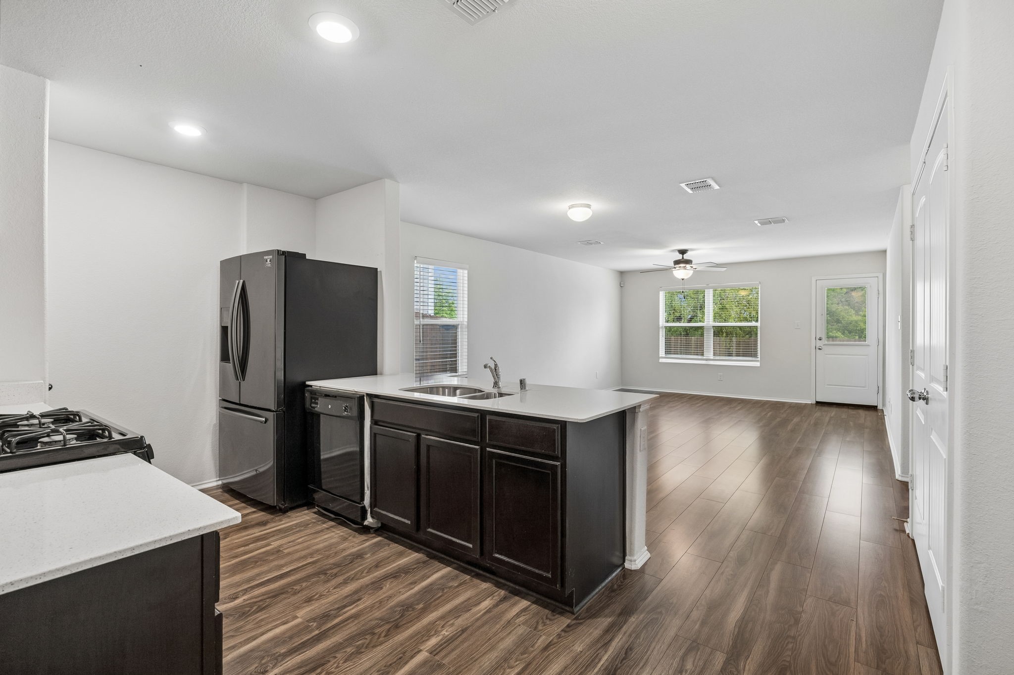 5653 Mcclelland Street Forney TX 75126