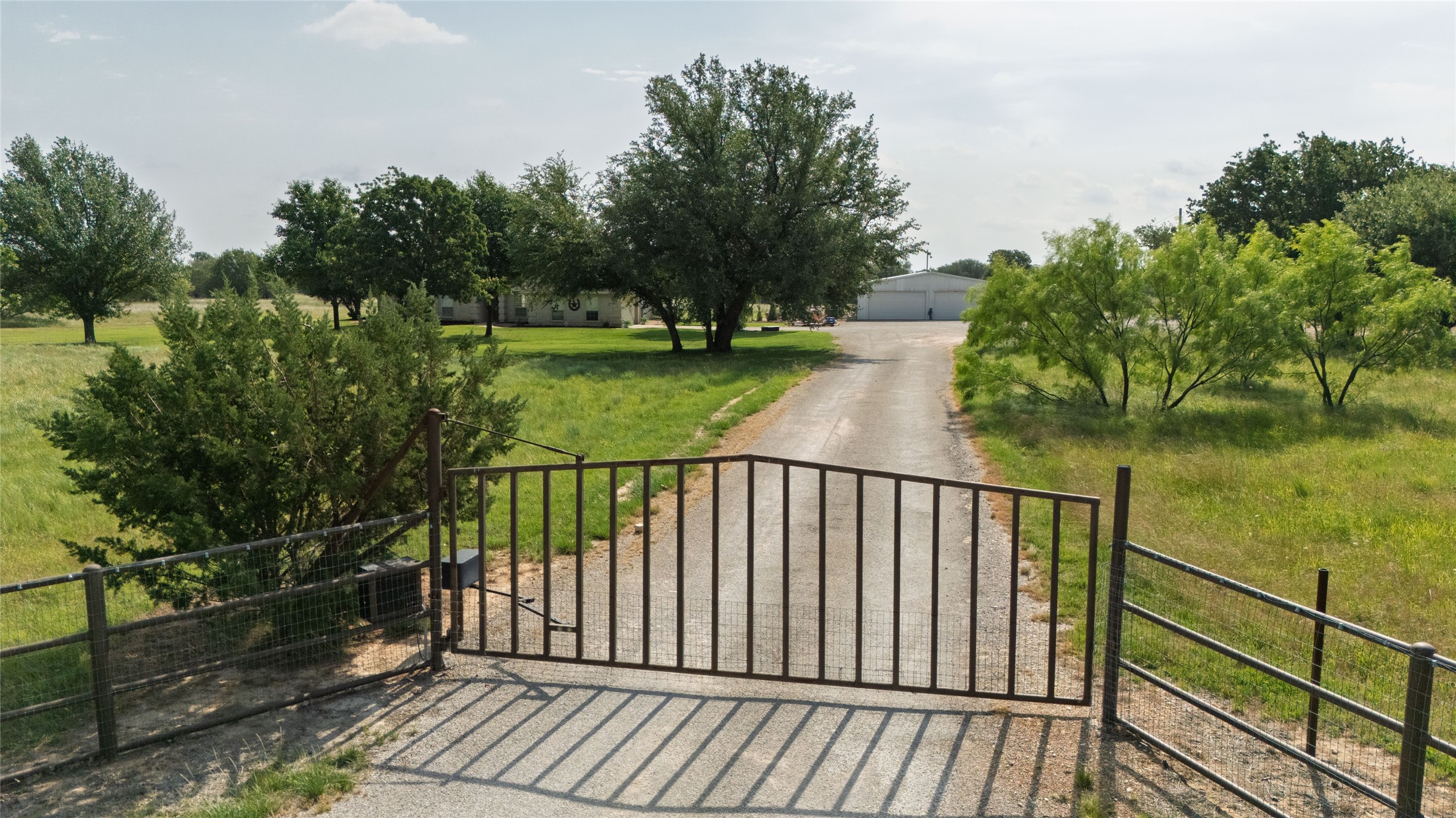 2387 County Road 2021 Glen Rose TX 76043