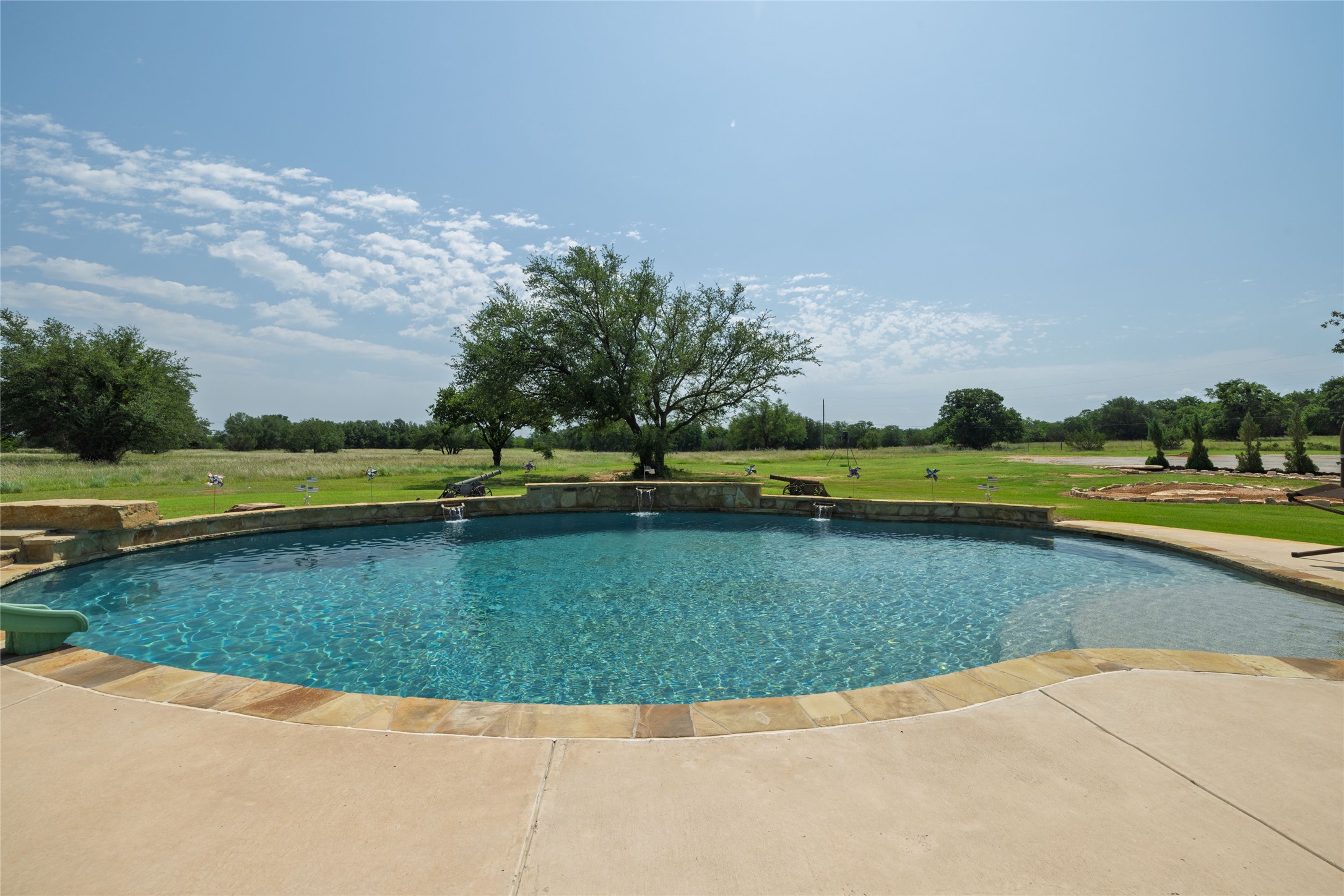 2387 County Road 2021 Glen Rose TX 76043
