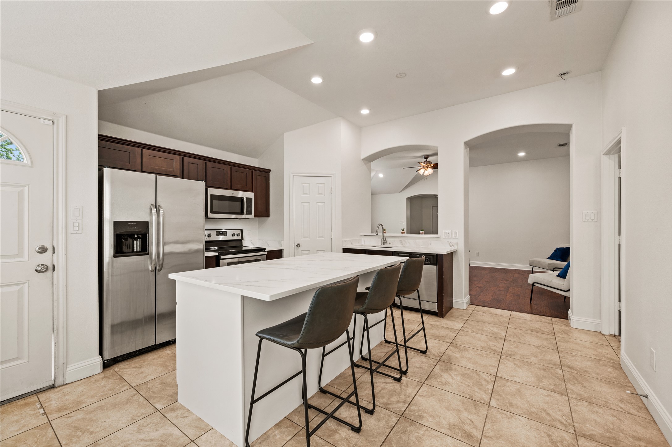 2522 Kingston Street Dallas TX 75211