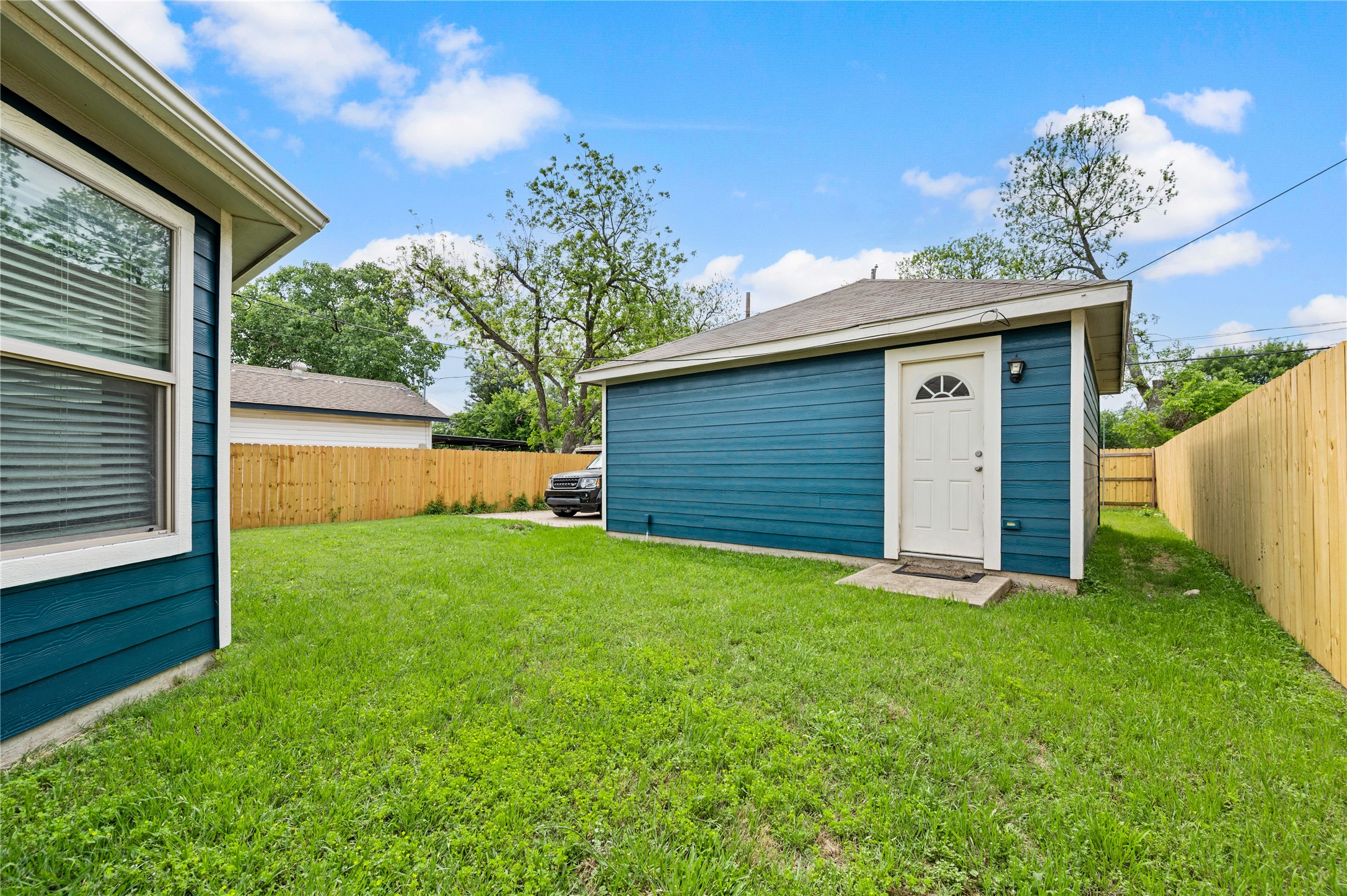 2522 Kingston Street Dallas TX 75211