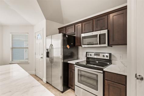2522 Kingston Street Dallas TX 75211