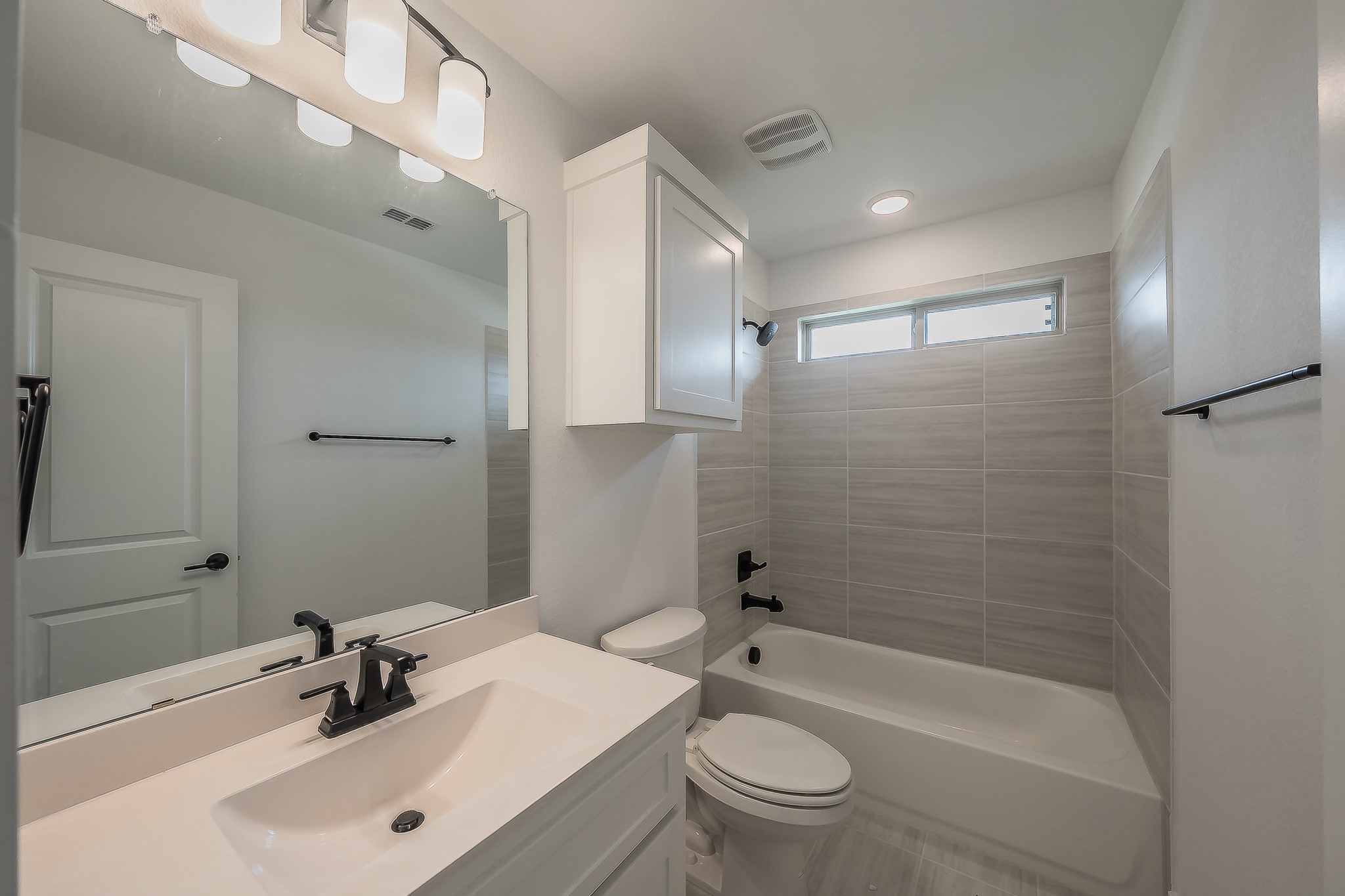 371 Cheyenne Mountain Drive Ovilla TX 75154