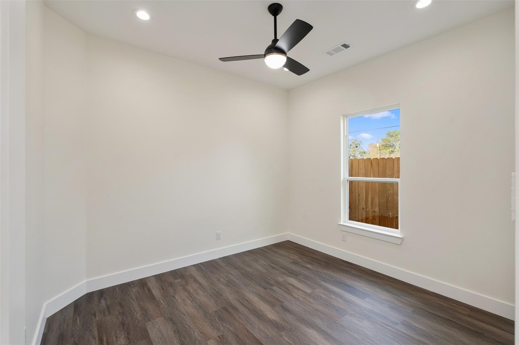 802.5 N Needmore Street Athens TX 75751