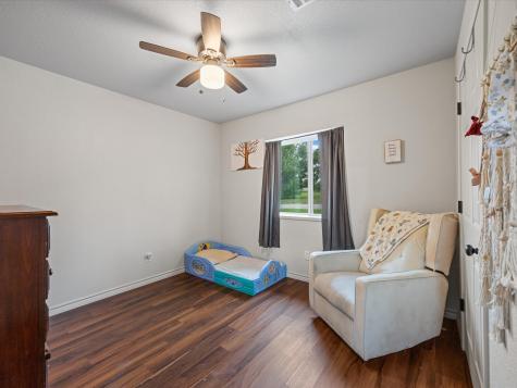 106 Edith Street Bowie TX 76230