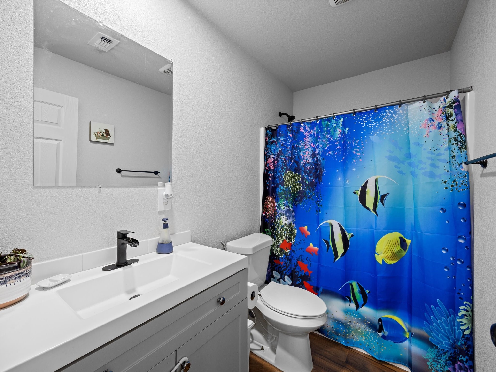 106 Edith Street Bowie TX 76230