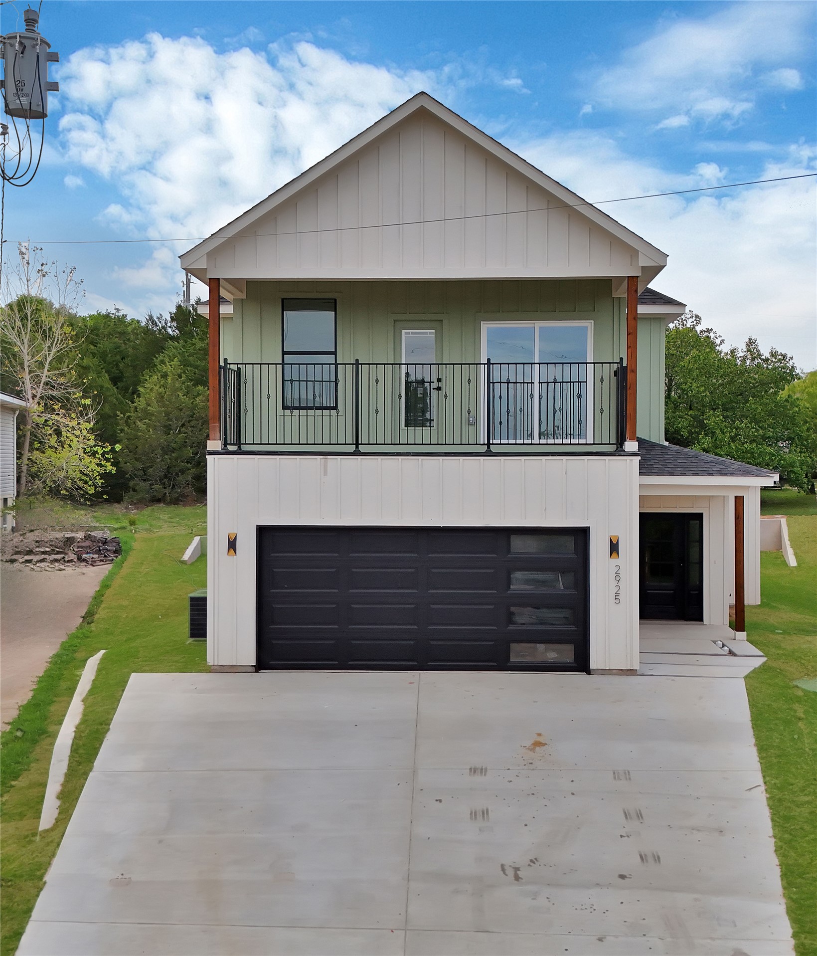 2925 River Ridge Court Granbury TX 76048