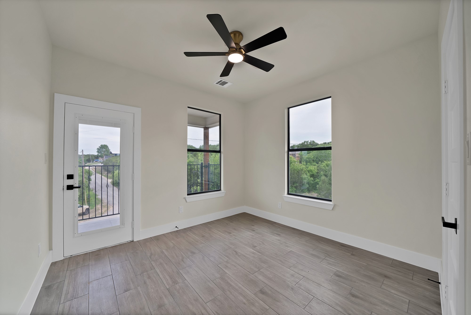 2925 River Ridge Court Granbury TX 76048