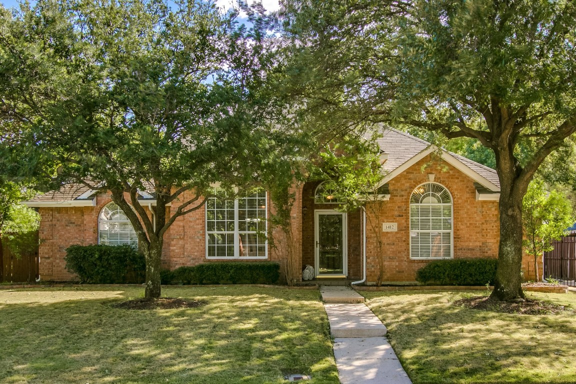 1412 Bobing Drive Lewisville TX 75067