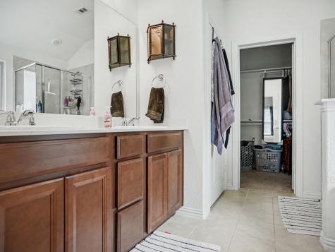 2205 Kingfisher Street Crandall TX 75114