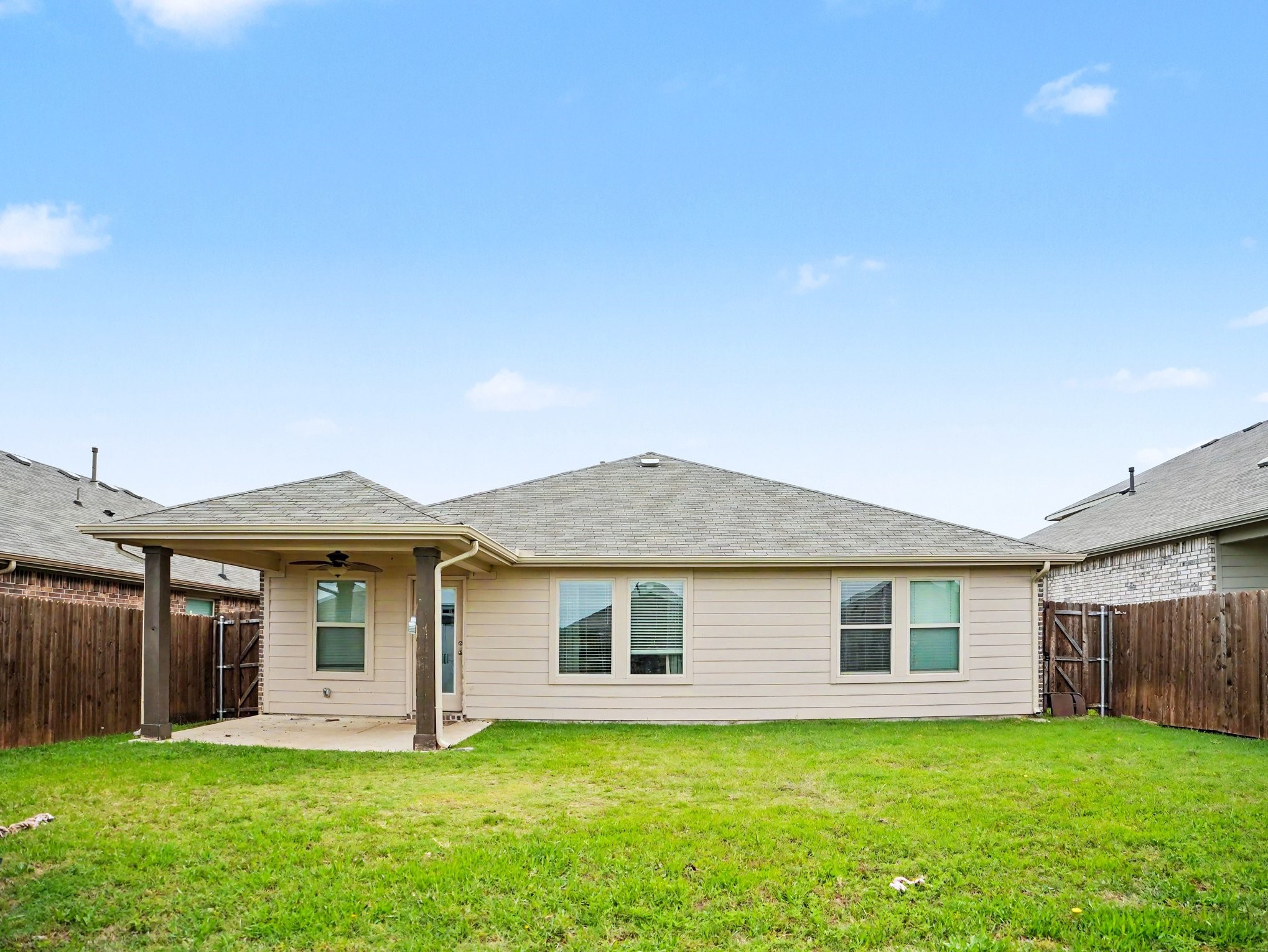 2205 Kingfisher Street Crandall TX 75114