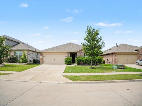 2205 Kingfisher Street Crandall TX 75114