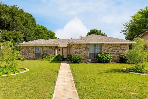 1865 Juniper Lane Lewisville TX 75077