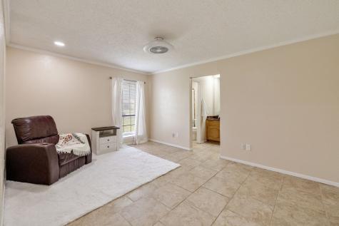 1865 Juniper Lane Lewisville TX 75077