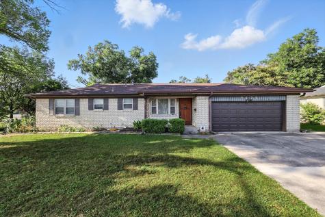 5424 Bonnie Wayne Street Haltom City TX 76117