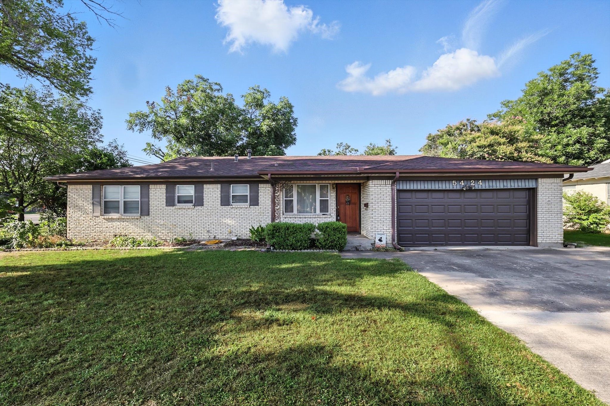 5424 Bonnie Wayne Street Haltom City TX 76117