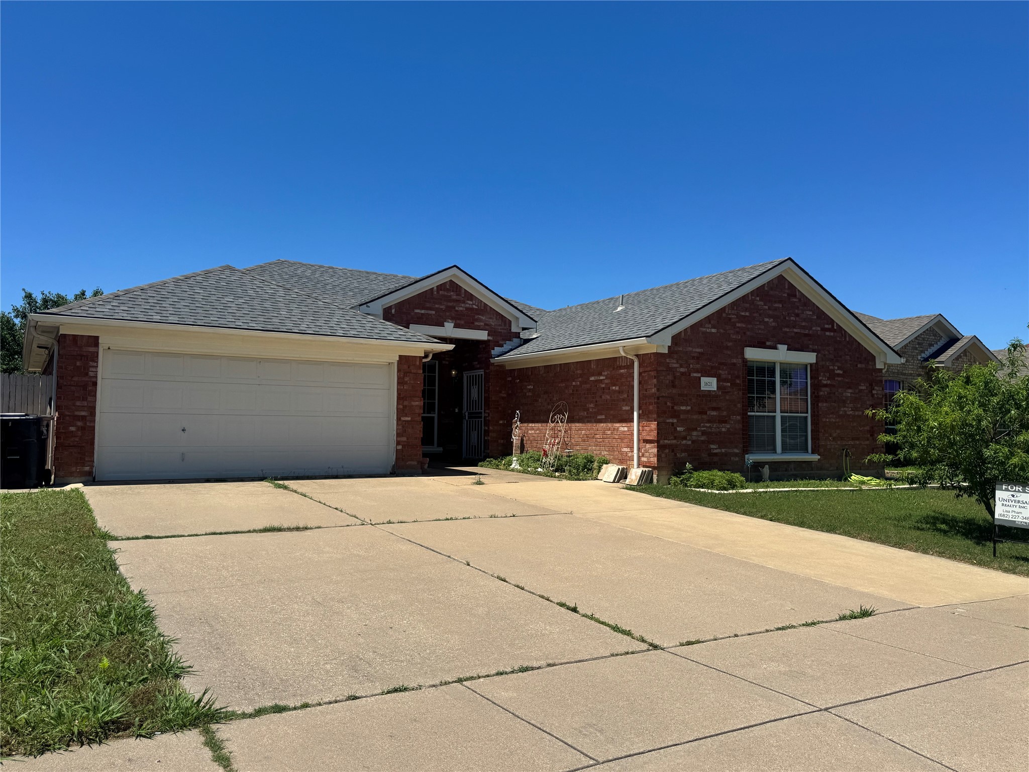 1621 Loveland Drive Arlington TX 76018