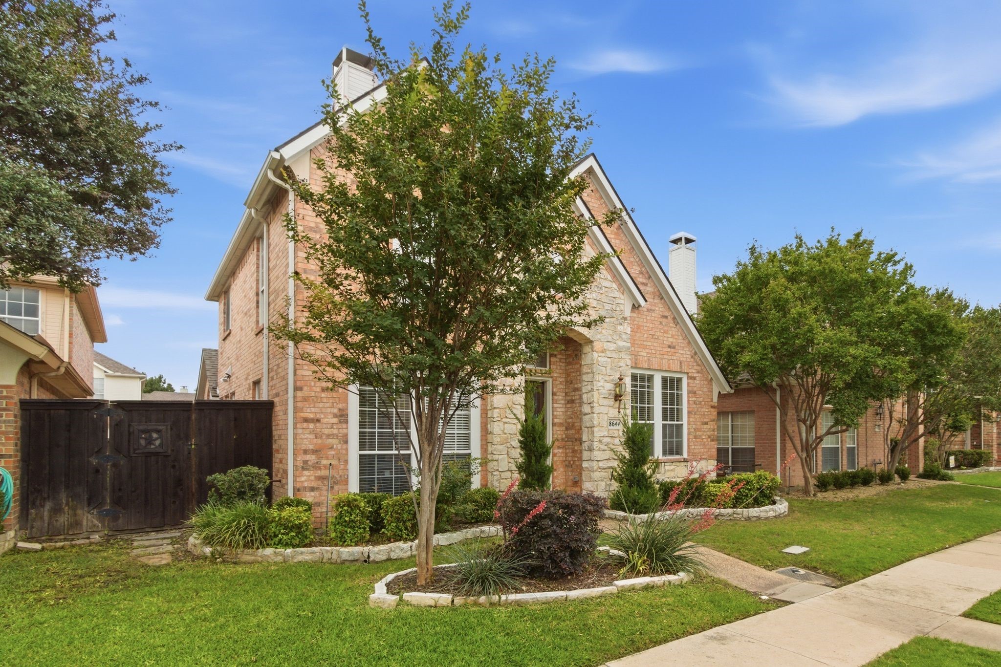 8644 Forest Glen Drive Irving TX 75063