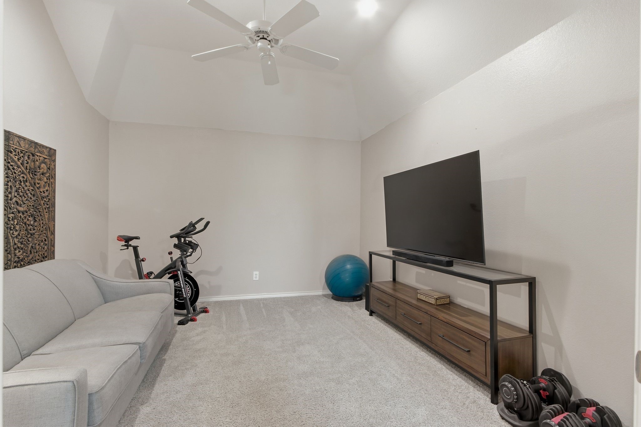 8644 Forest Glen Drive Irving TX 75063