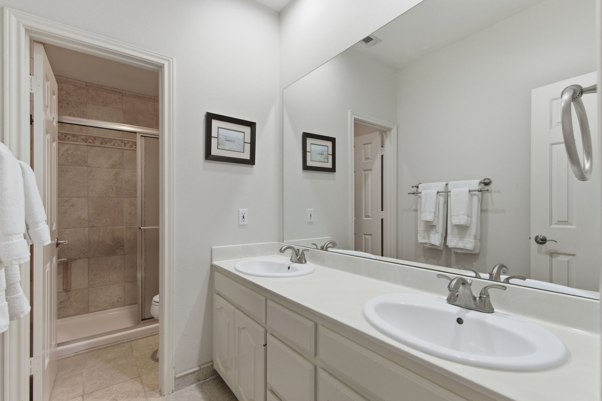 8644 Forest Glen Drive Irving TX 75063