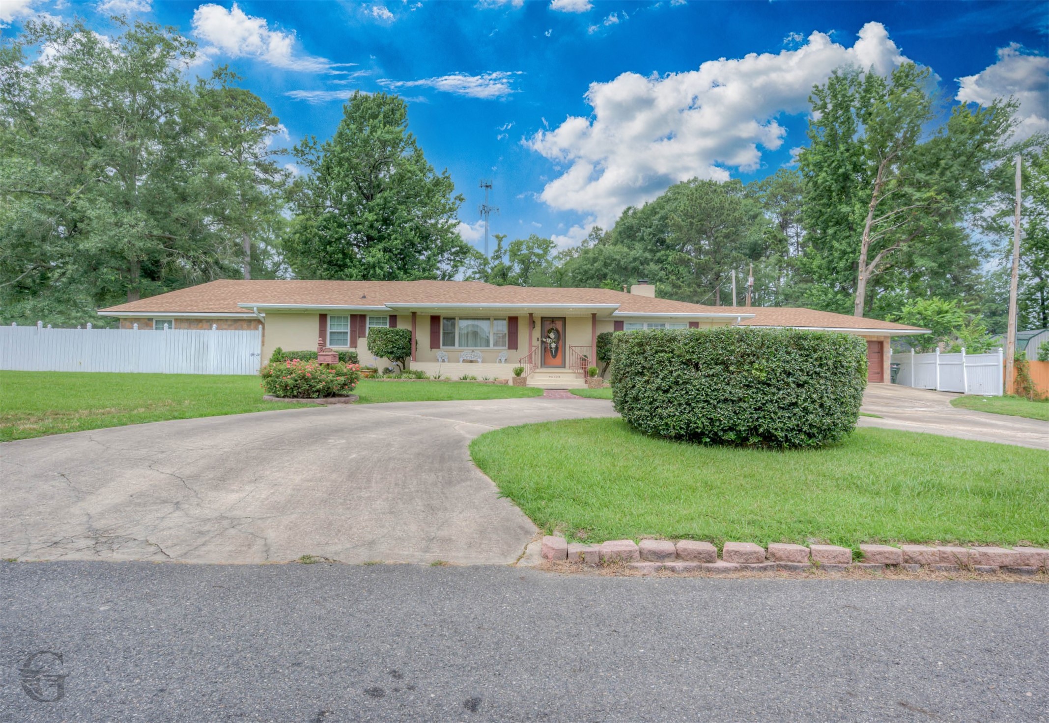 5960 Thornhill Avenue Shreveport LA 71106