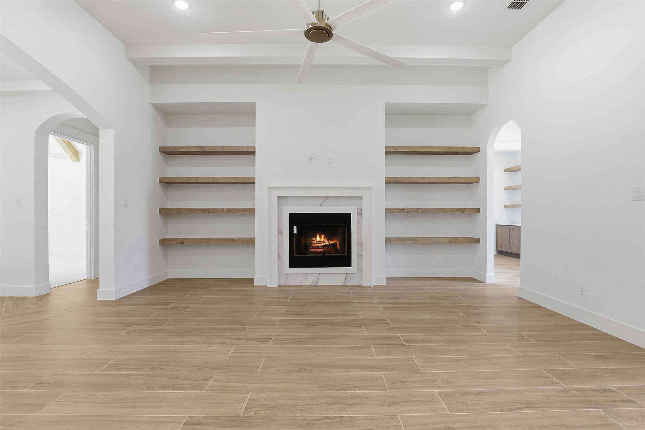 1004 Arbor Vista Azle TX 76020