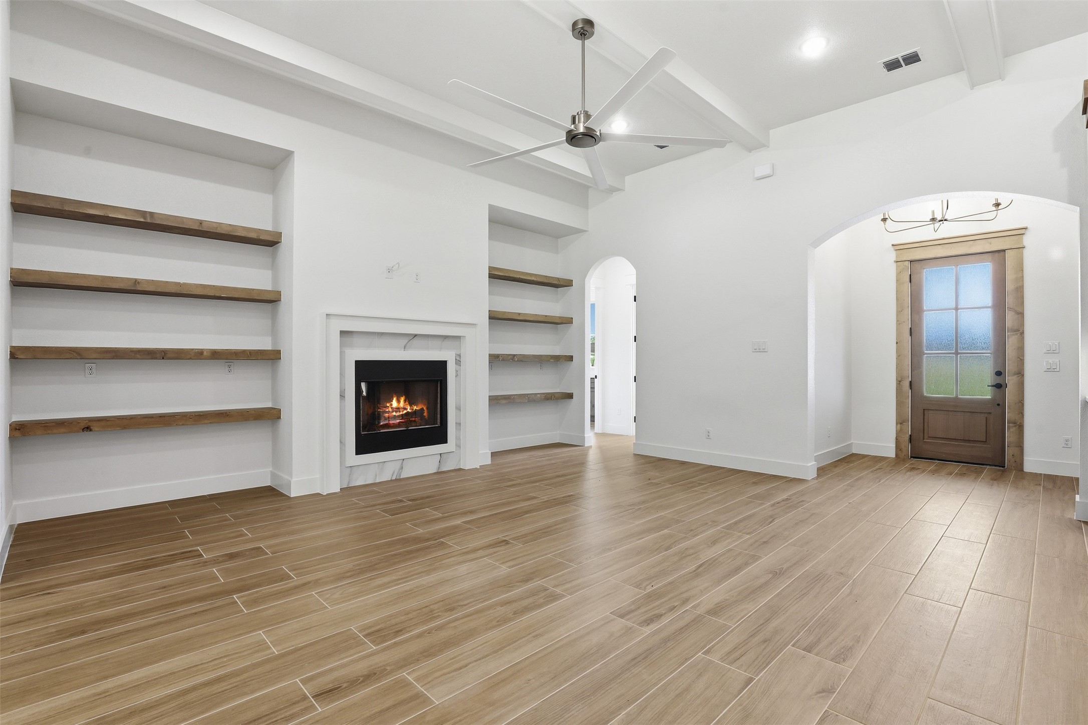 1004 Arbor Vista Azle TX 76020