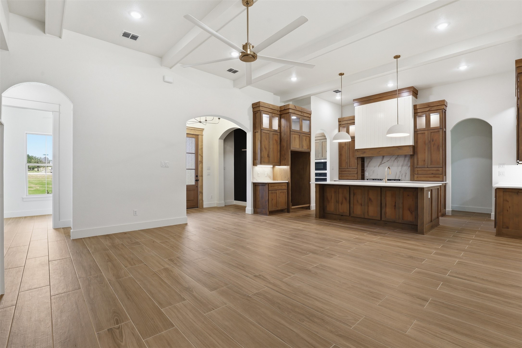 1004 Arbor Vista Azle TX 76020
