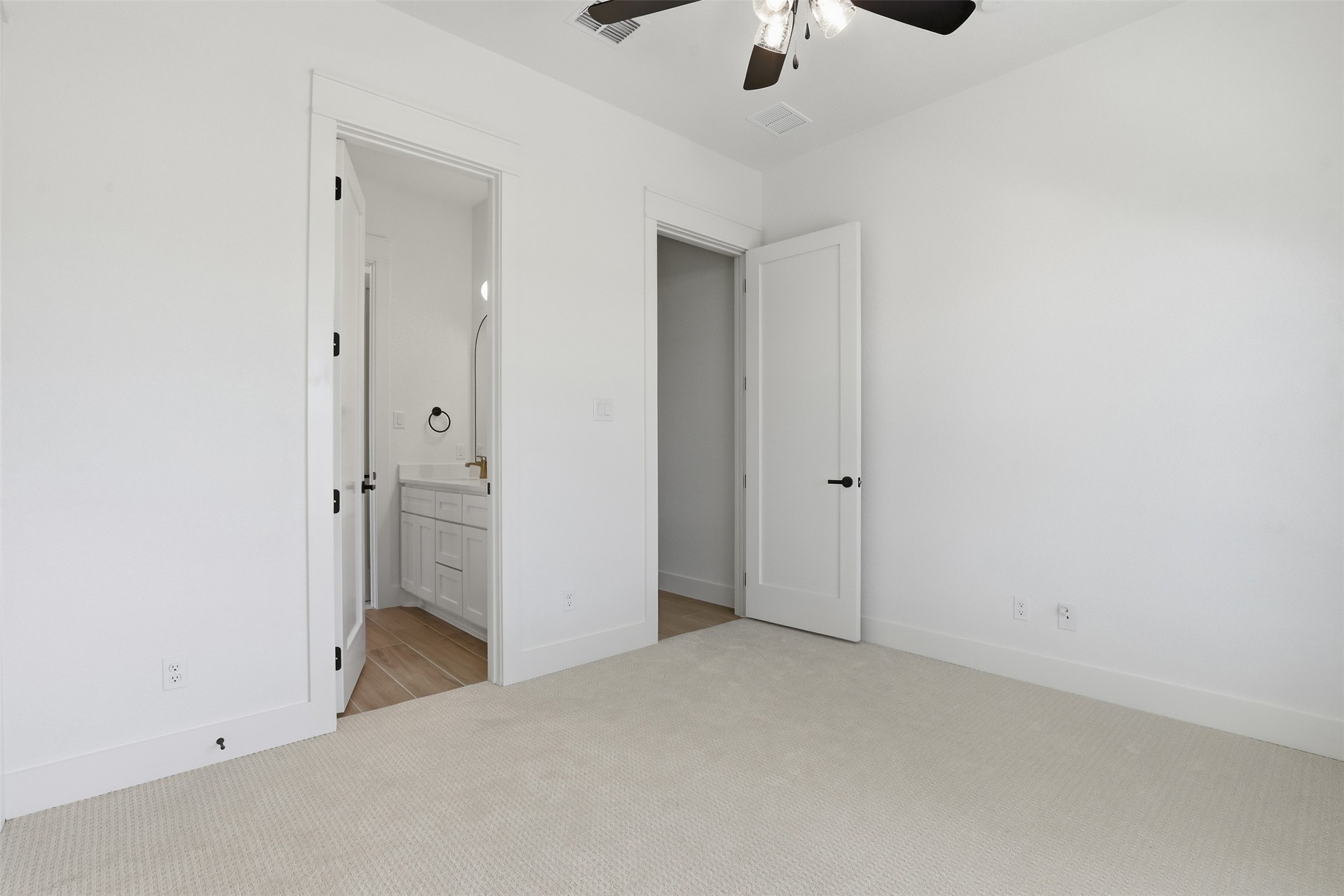 1004 Arbor Vista Azle TX 76020