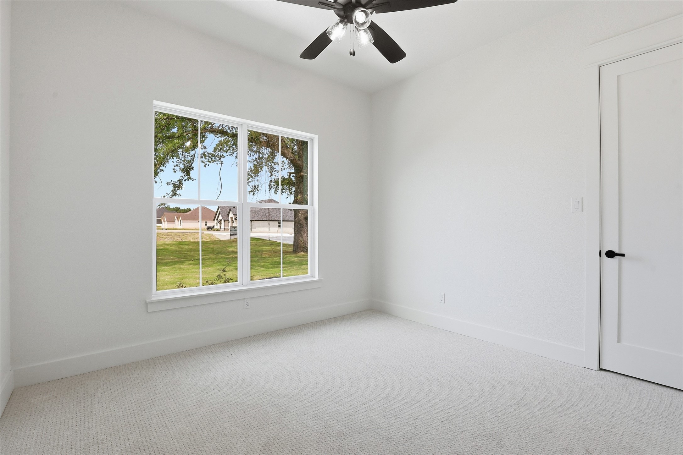 1004 Arbor Vista Azle TX 76020
