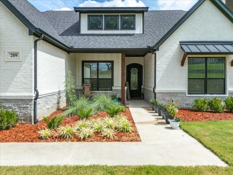 209 Rio Rancho Drive Decatur TX 76234