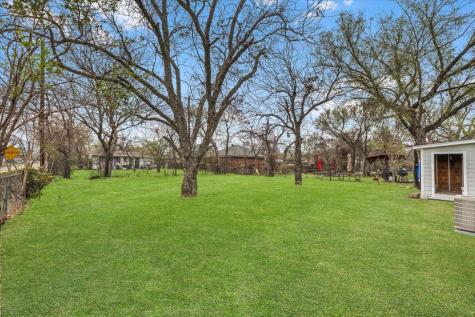 3744 S Hughes Avenue Fort Worth TX 76119