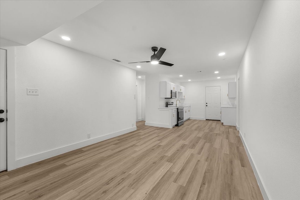 3744 S Hughes Avenue Fort Worth TX 76119