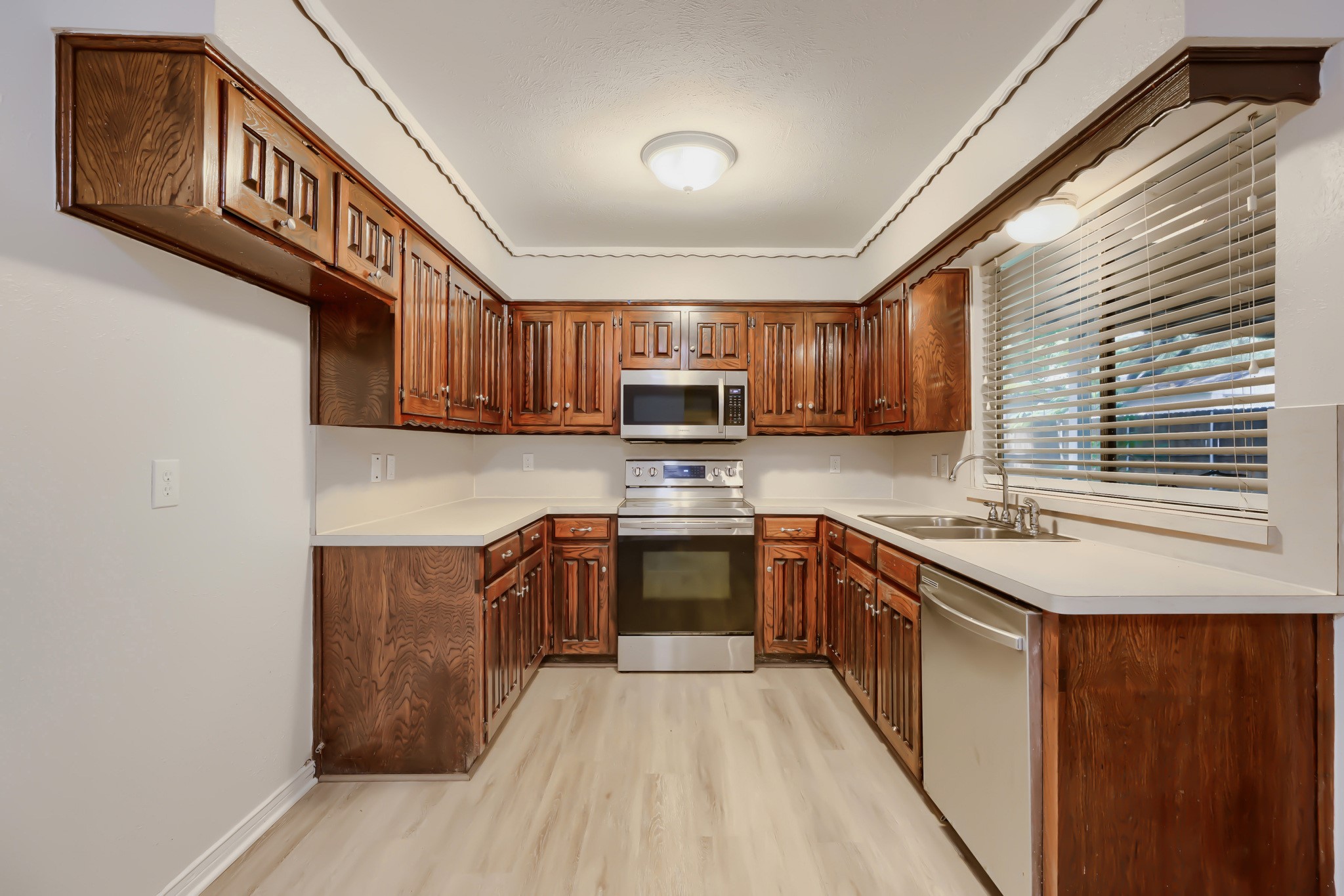 937 Birchwood Drive Lancaster TX 75146