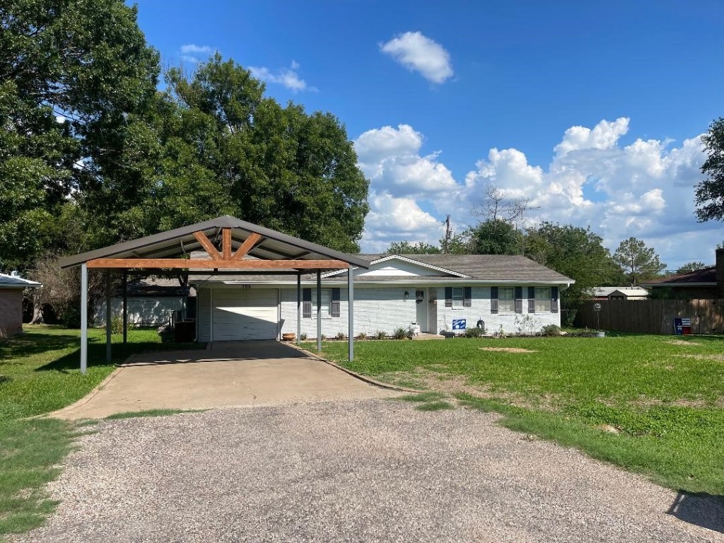 706 N Trinity Street Whitney TX 76692