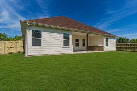 5519 Belaire Circle Granbury TX 76048