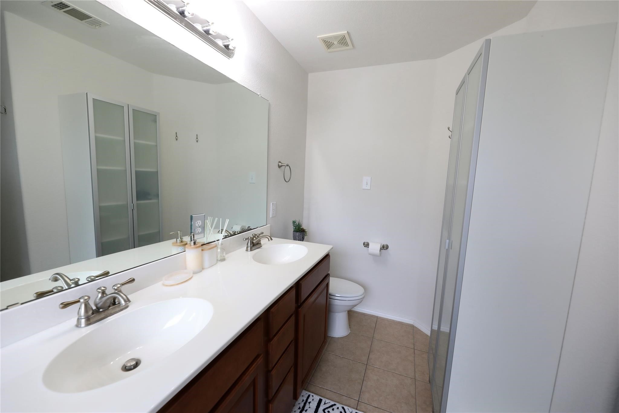8404 Timberbrook Lane Dallas TX 75249