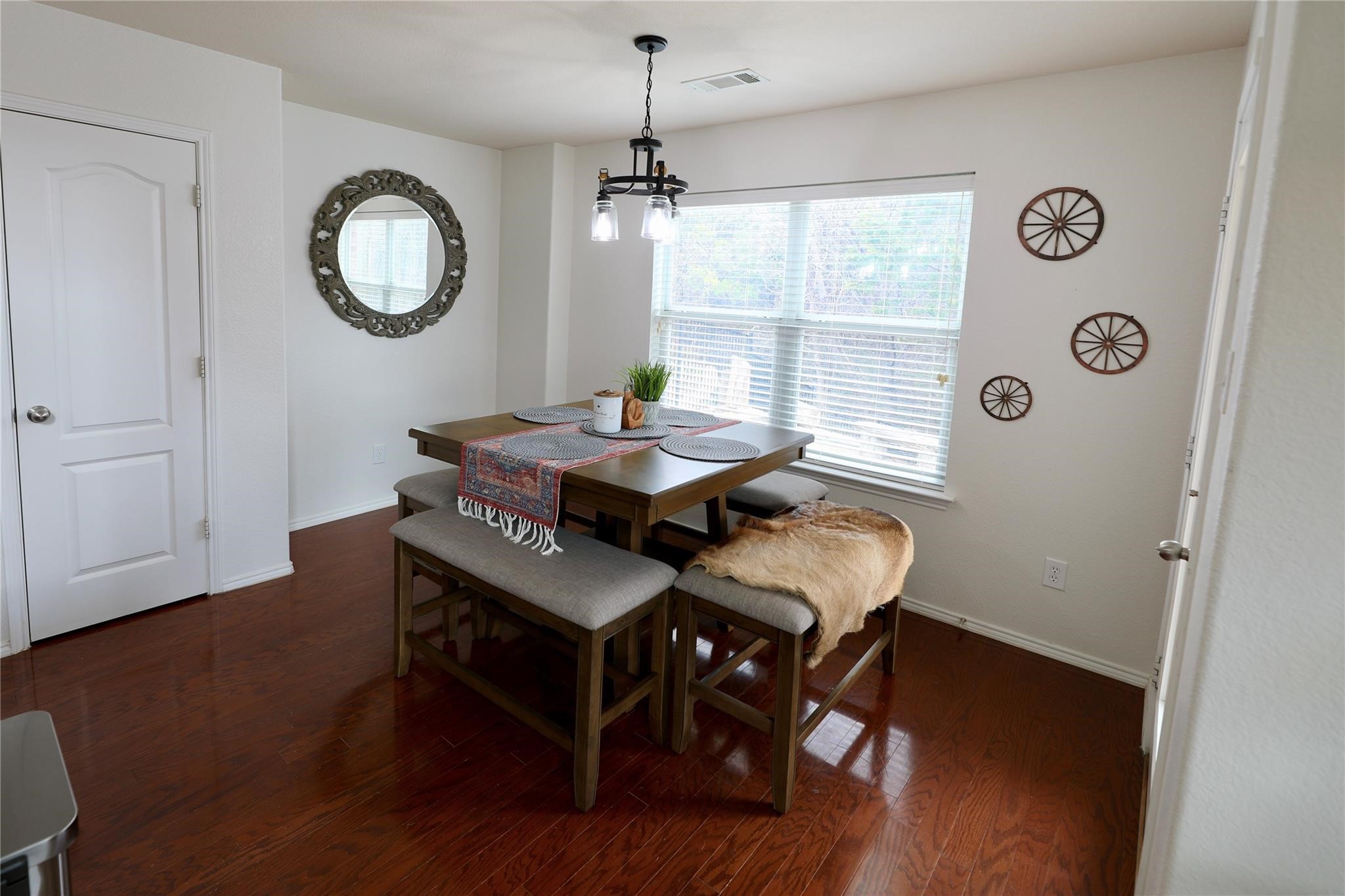 8404 Timberbrook Lane Dallas TX 75249