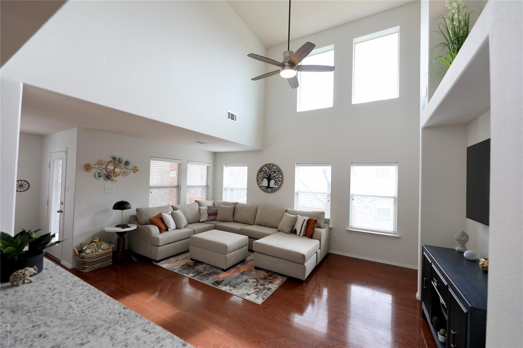 8404 Timberbrook Lane Dallas TX 75249