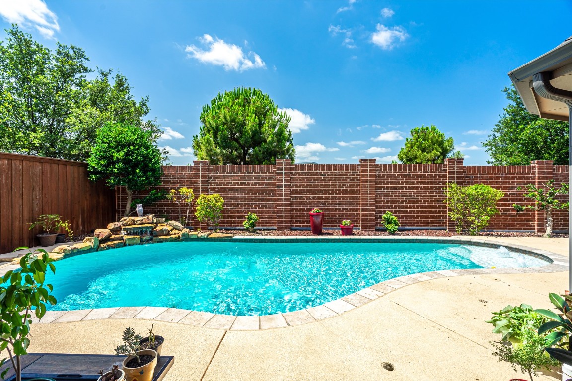 2720 Pine Trail Drive Little Elm TX 75068