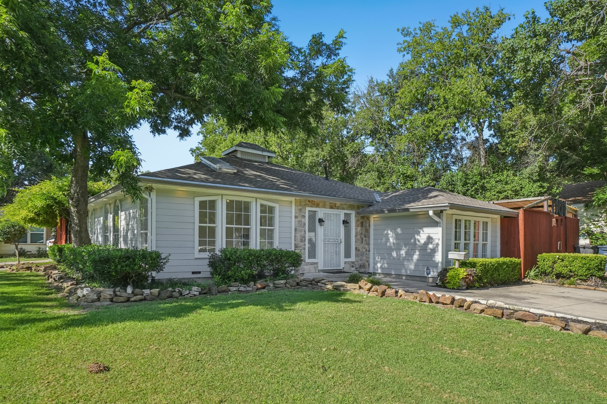 7101 Brazos Avenue Fort Worth TX 76116