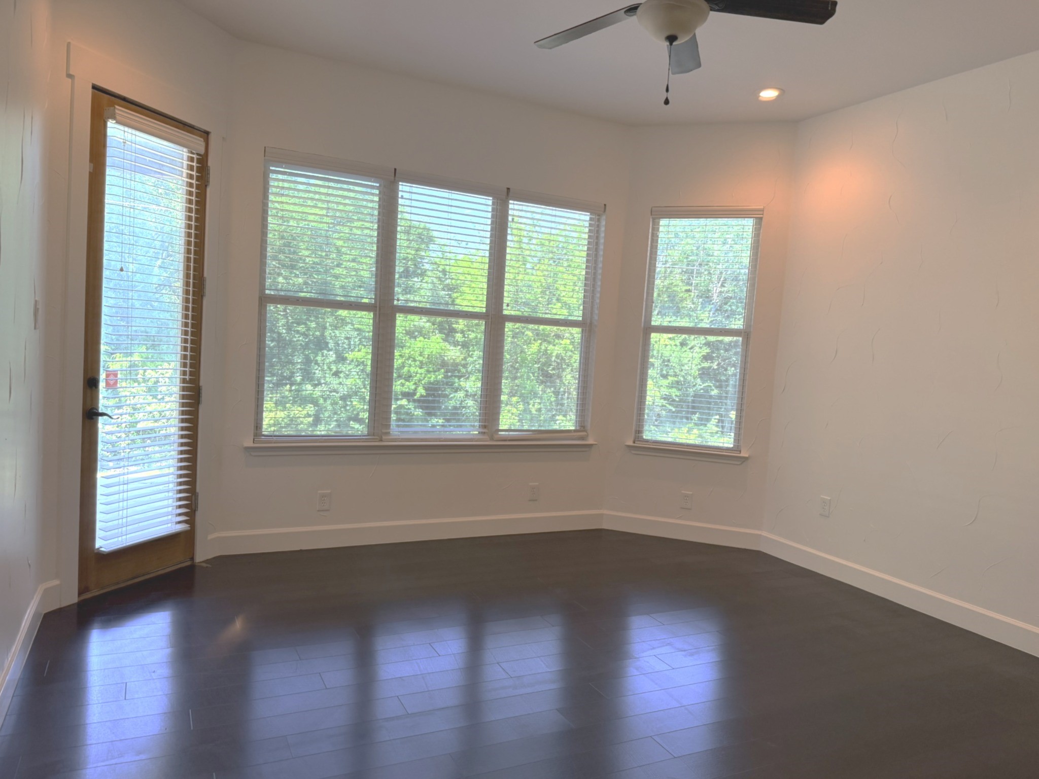 305 Twin Lakes Drive Waxahachie TX 75165