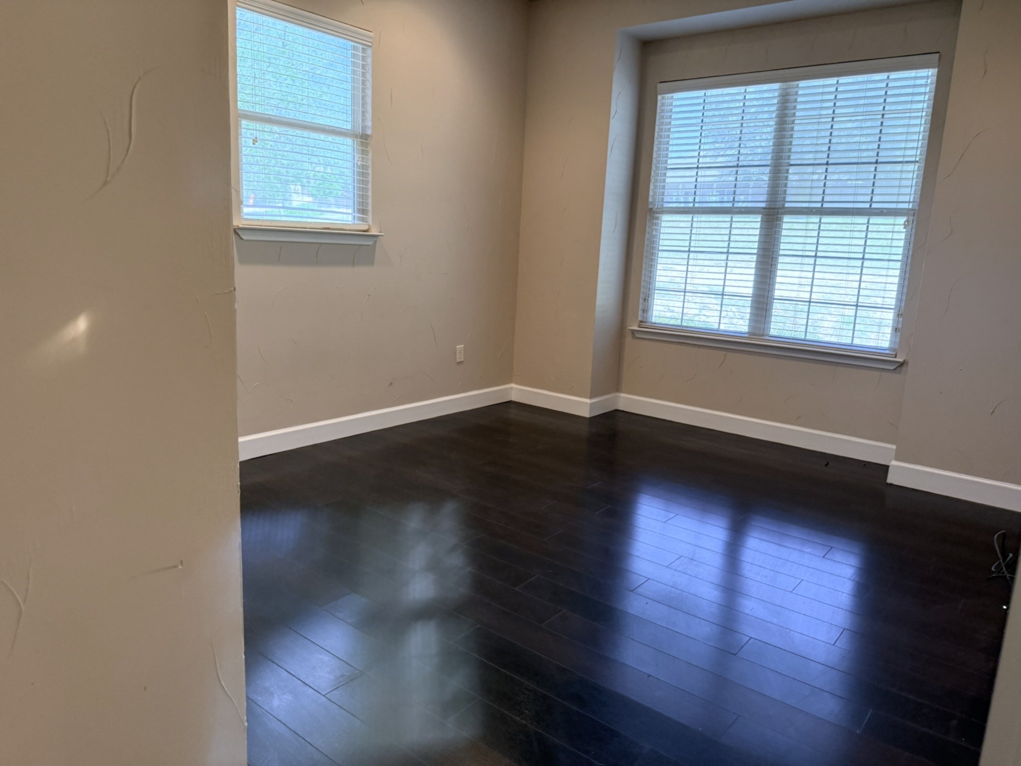 305 Twin Lakes Drive Waxahachie TX 75165