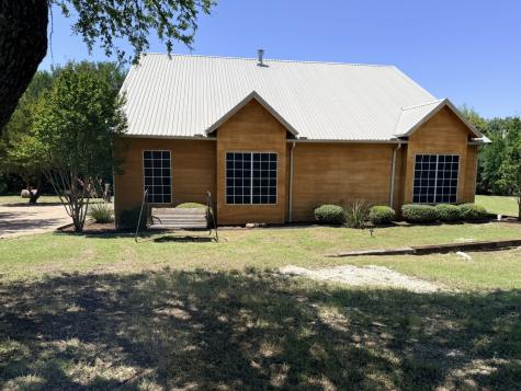 305 Twin Lakes Drive Waxahachie TX 75165