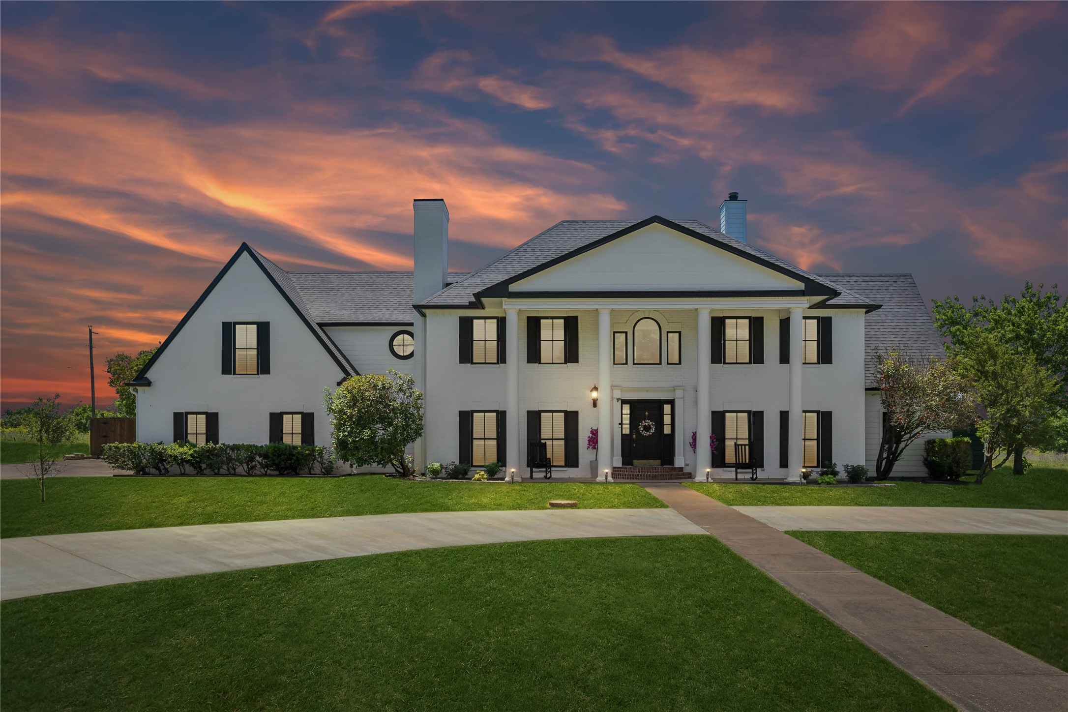 221 Carriage Hill Lane Heath TX 75032