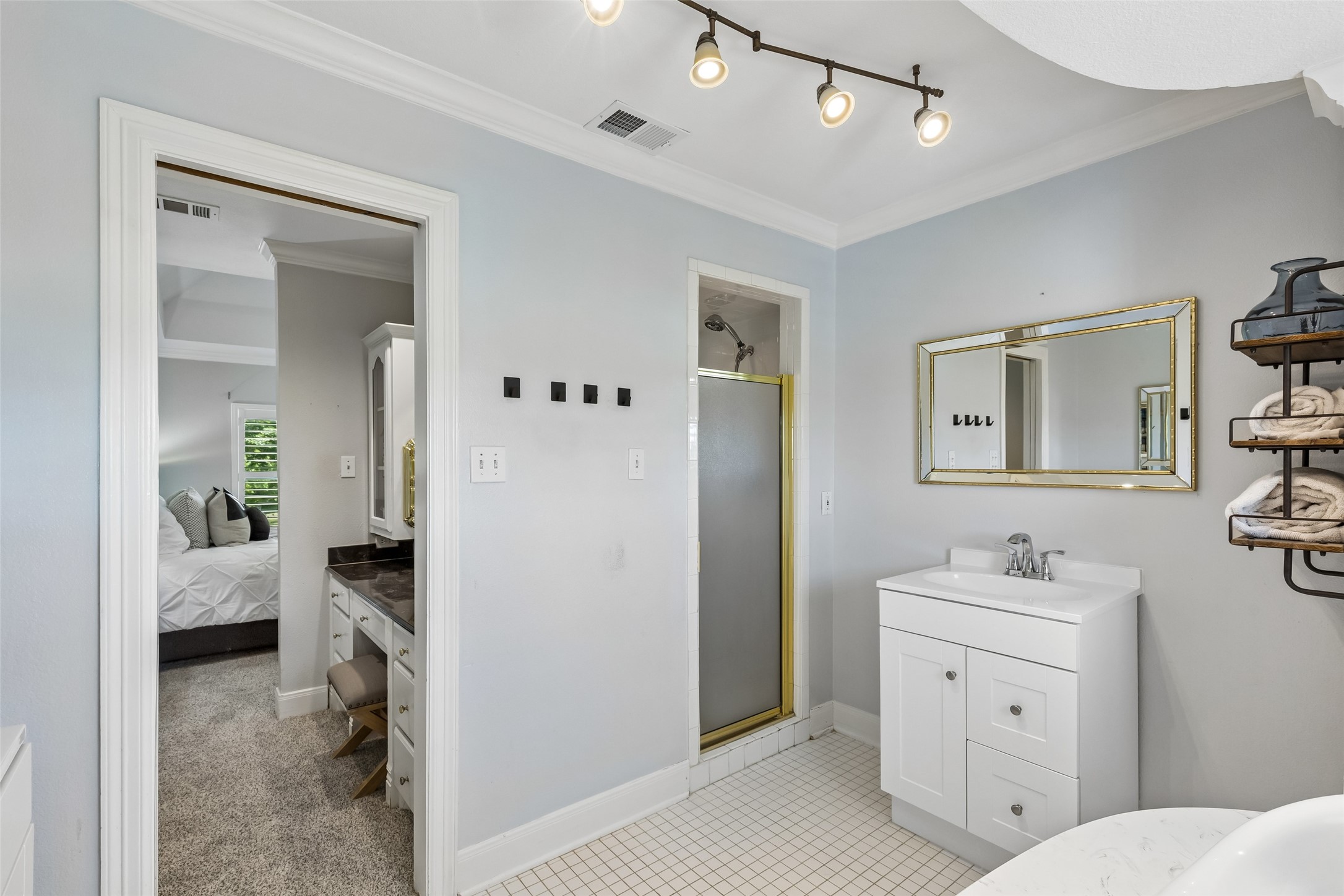 221 Carriage Hill Lane Heath TX 75032