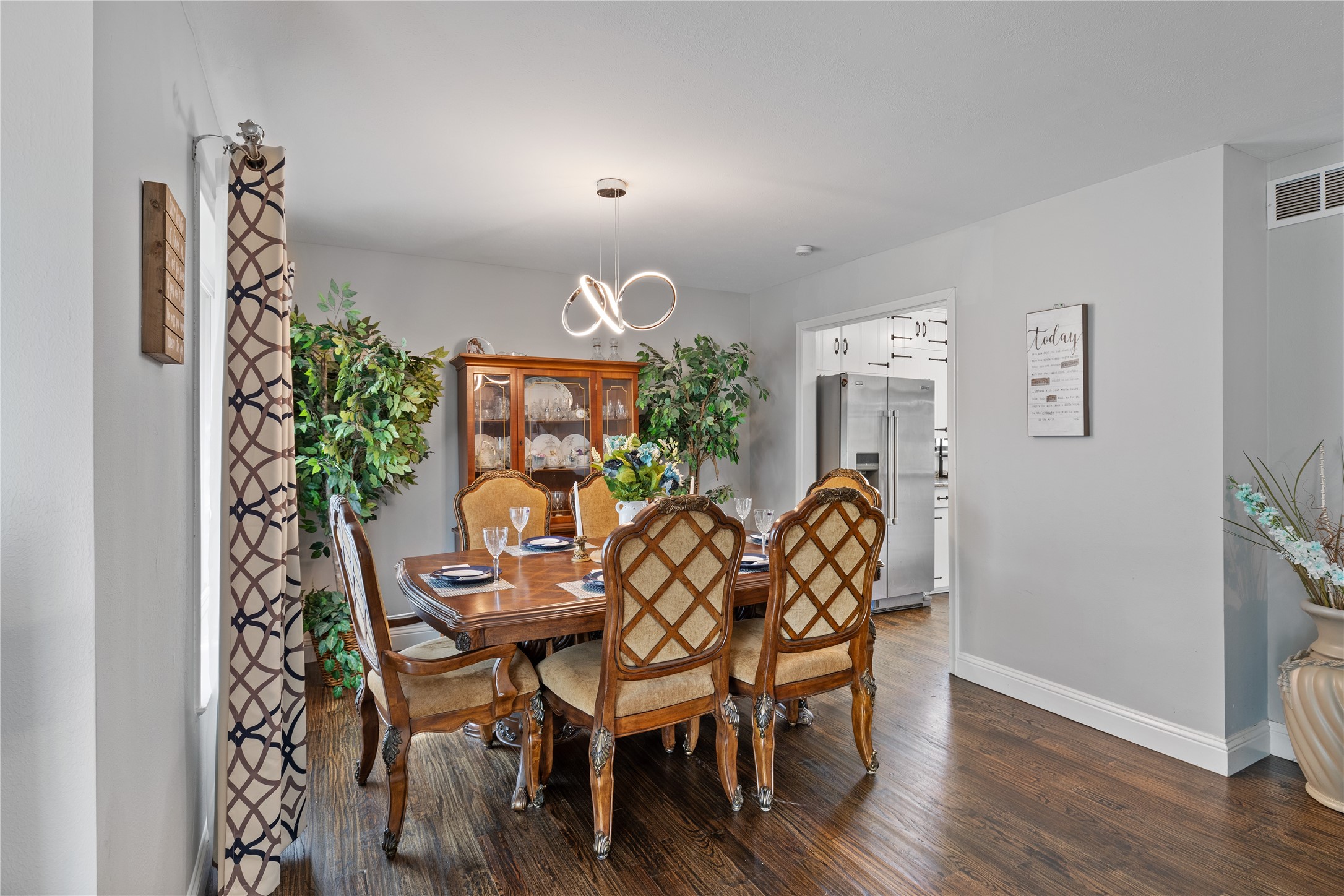 325 Arapaho E Sherman TX 75092