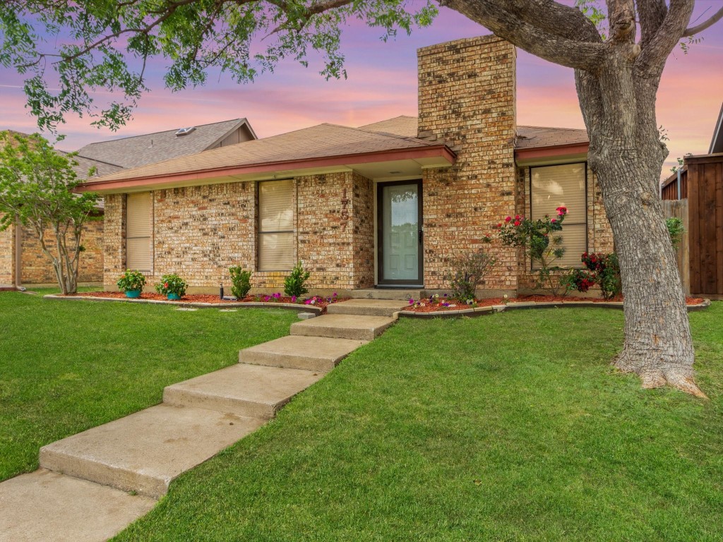 1757 Northview Carrollton TX 75007